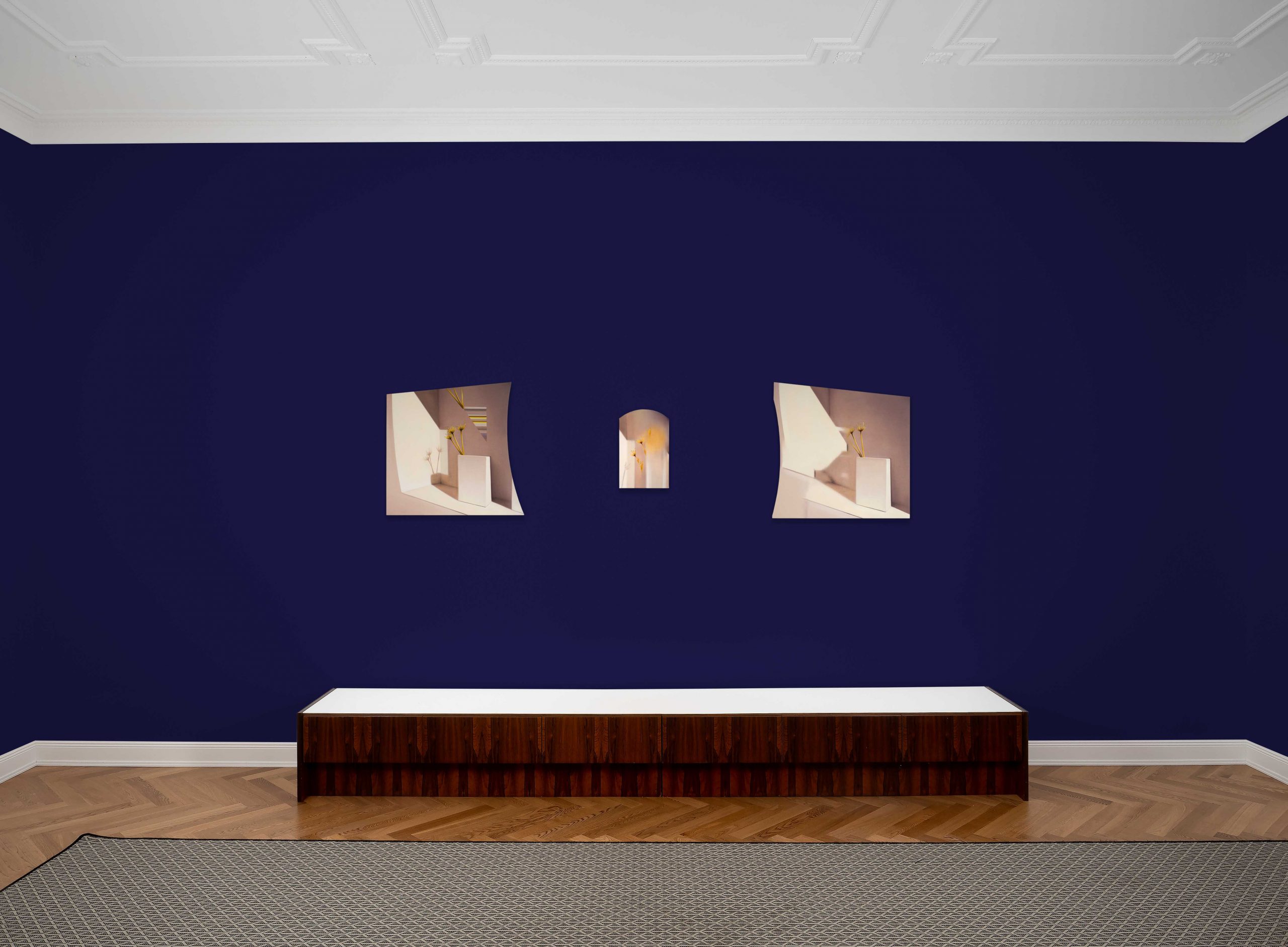 Wohnzimmer_Simulation_Raumfarbe_621_dklblau